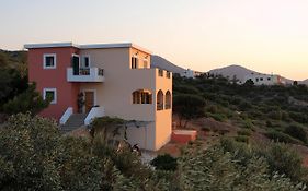 Villa Arolithos